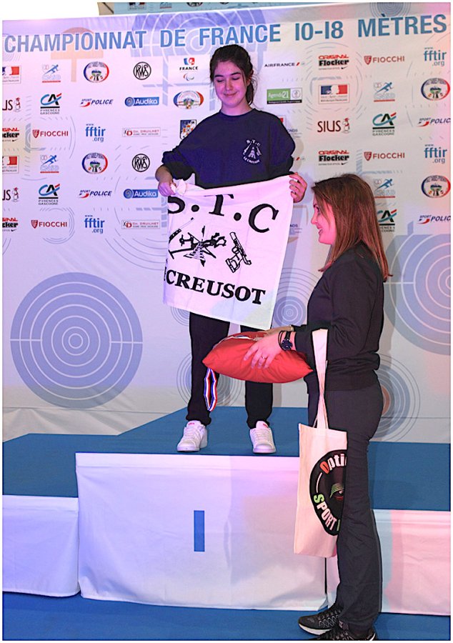 STC71 Arbalète junior fille Para-tir R2 Sibylle Lepers Championne de France