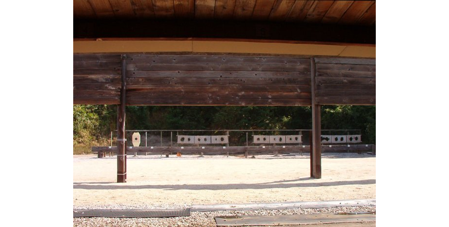 STC 71 Pas de tir 25 mètres ciblerie (2004) &copy;Société de Tir du Creusot André KRZELJ