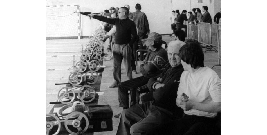 STC pas de tir Le Creusot 1984 &copy;Société de Tir du Creusot